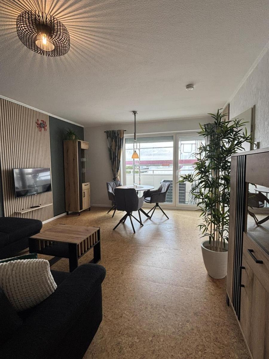 Haus Poseidon, Pos01 *